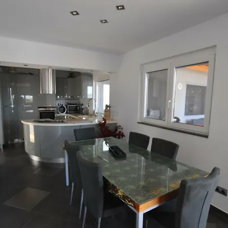 Luxusvilla Puerto De La Cruz * Пуэрто-де-ла-Крус